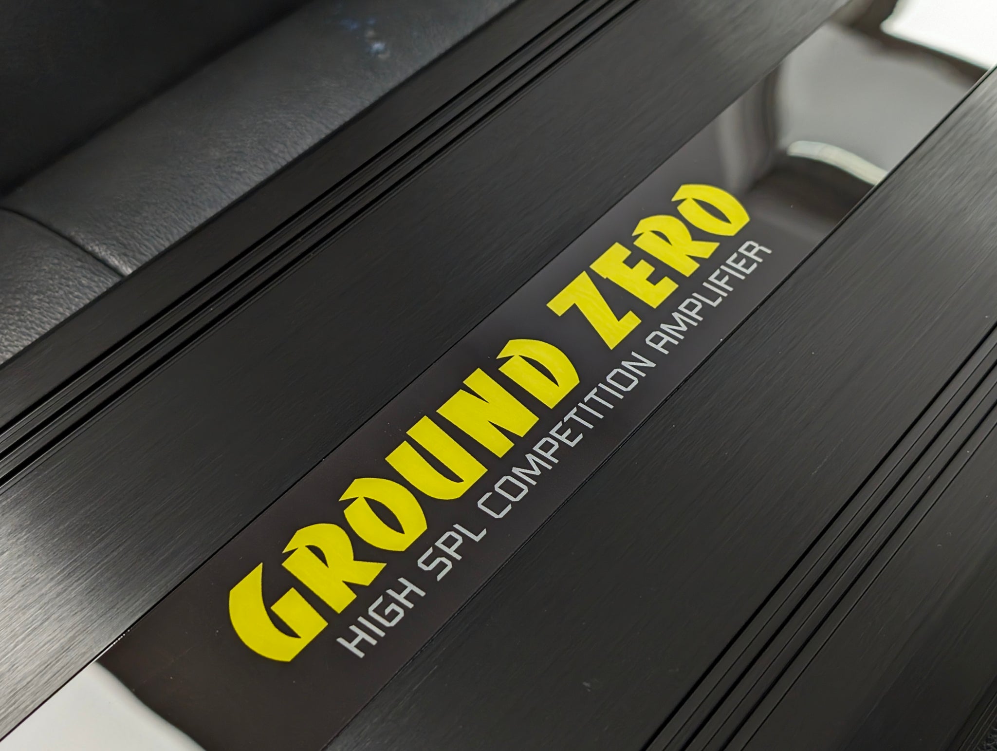 Ground Zero Audio Competition GZCA 32000.M1 Mono High Power